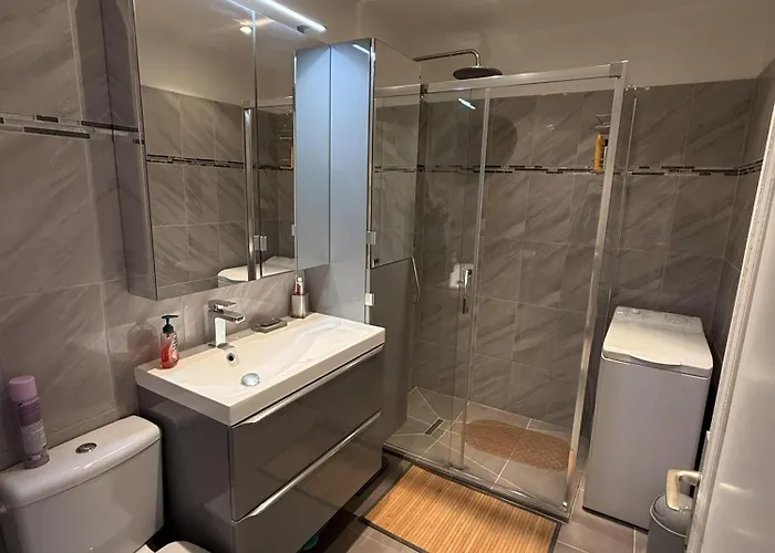 In Near The Martinez - 2351 *